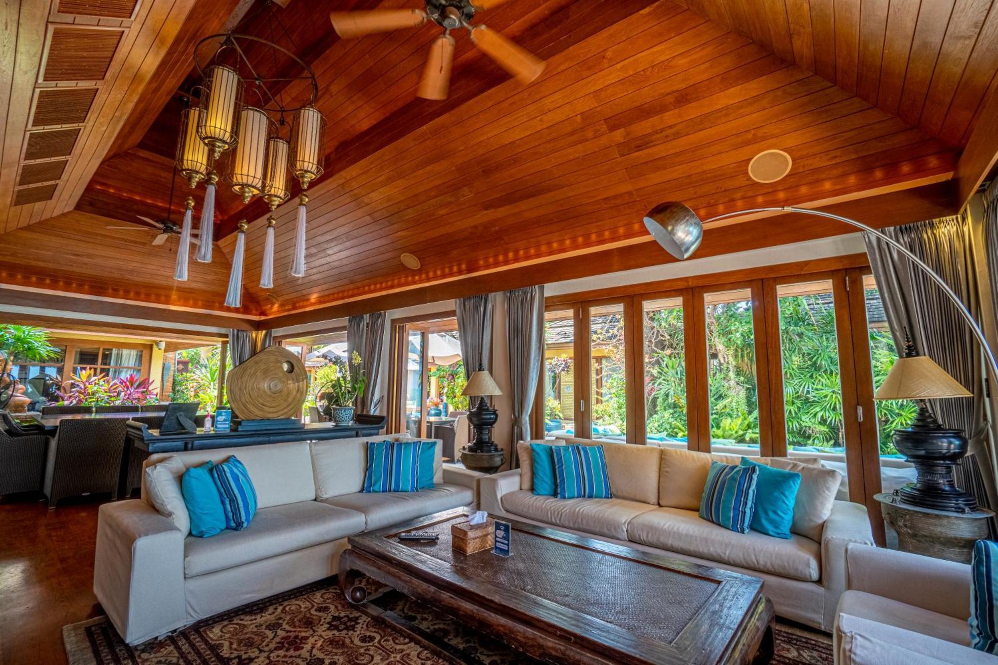 Upni Duniya - Luxury, Beachfront 9-Suites Villa Bangrak Plajı Dış mekan fotoğraf